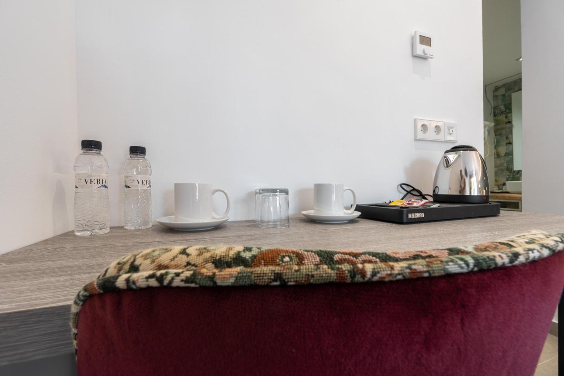 Hostal Restaurante Pou Des Lleo Сан Карлос Стая снимка